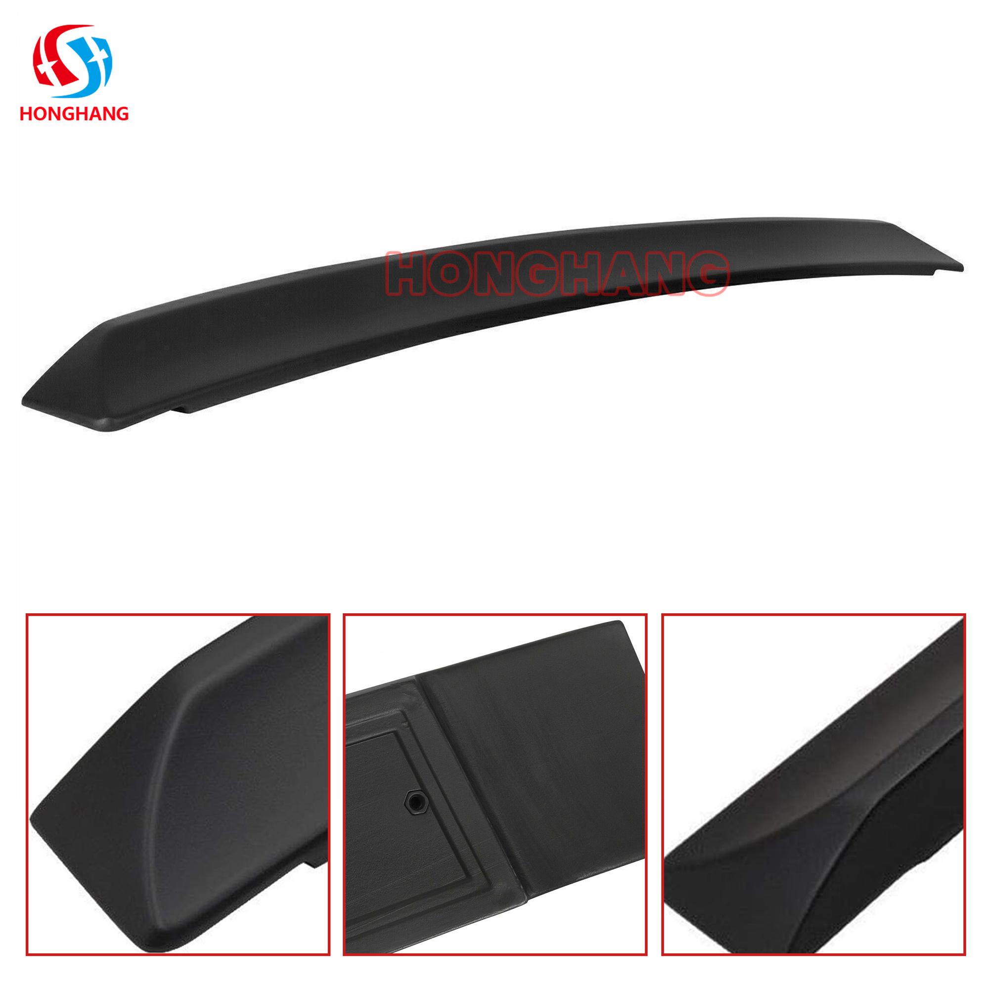 Dodge Challenger Rear Spoiler Detail