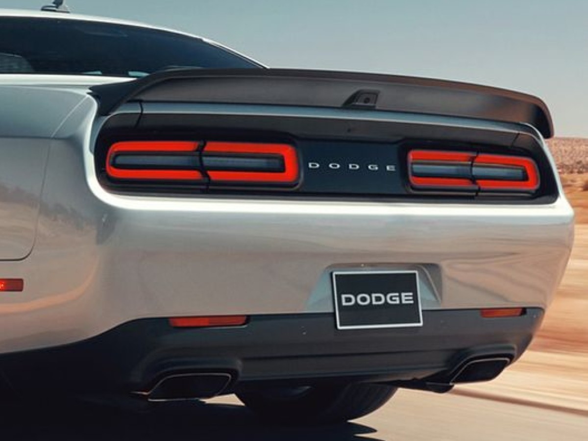 Dodge Challenger Rear Spoiler