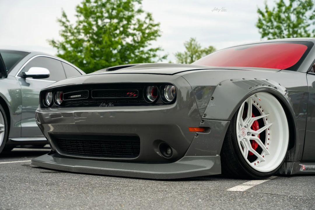 Dodge Challenger Bod Kit