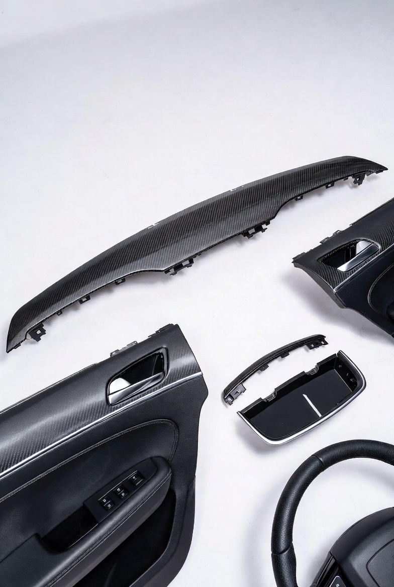 Chrysler 300C Interior Parts